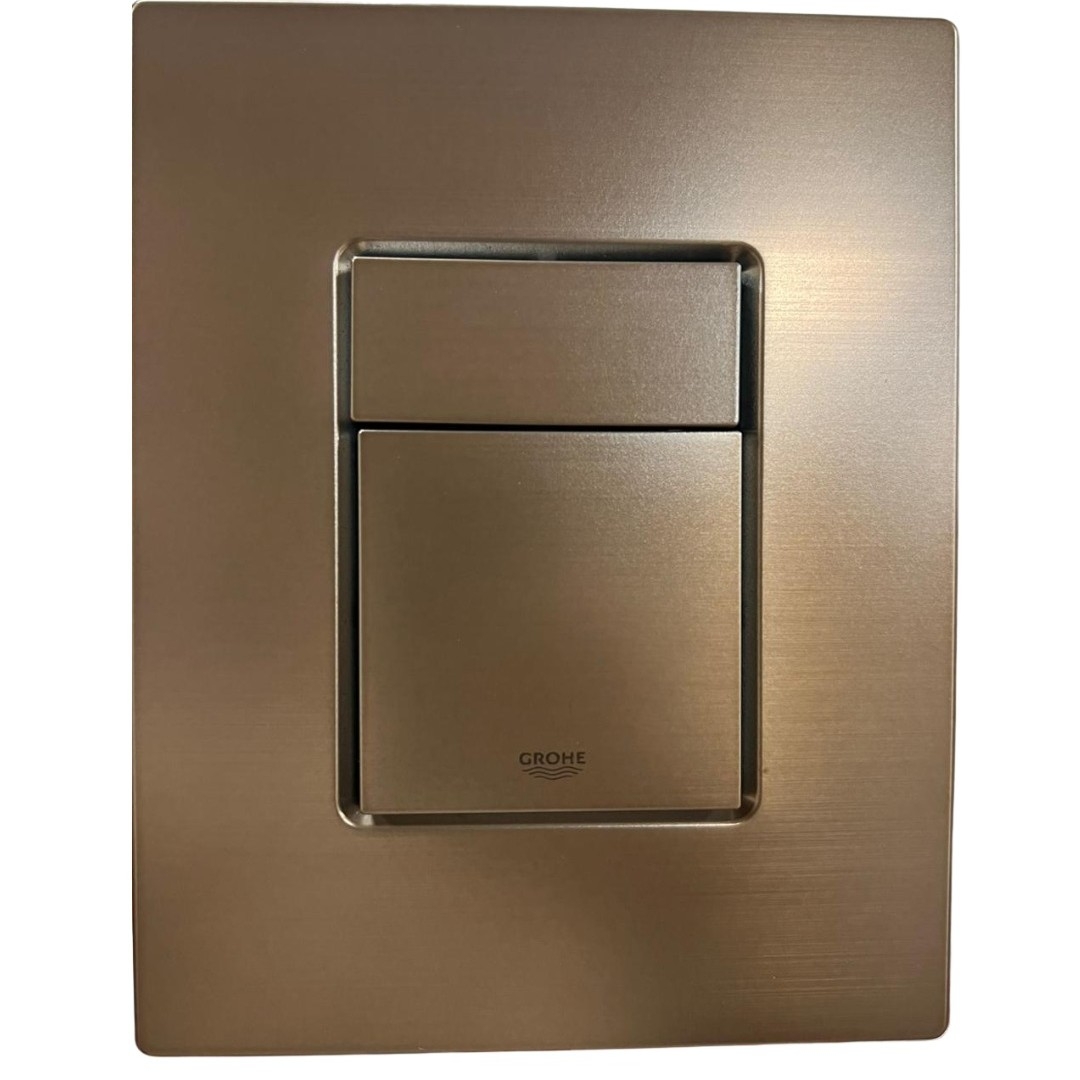 לחצן גרואה GROHE מלבני לניאגרה סמויה  אספרסו